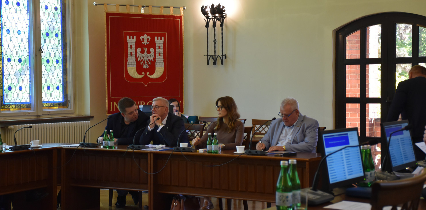 Inowrocław - Rada Miejska wygasiła mandat wieloletniego radnego