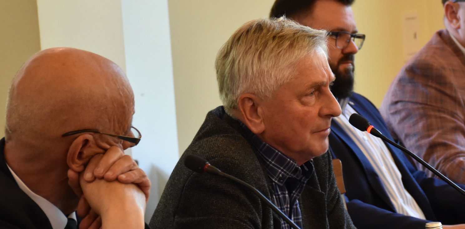 Inowrocław - Radny sam rezygnuje z mandatu. "Popełniłem błąd"