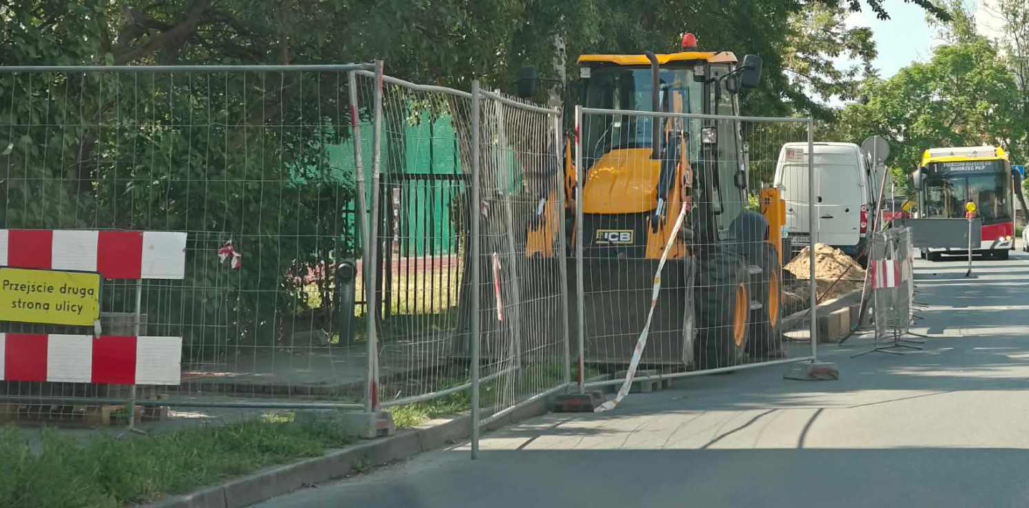 Inowrocław - Utrudnienia na Cegielnej. Dla pieszych i kierowców