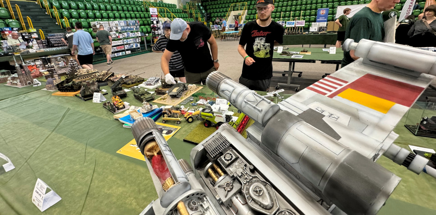 Inowrocław - Setki modeli i pasjonaci z całej Polski. Przed nami Inowrocławski Konkurs Modelarski