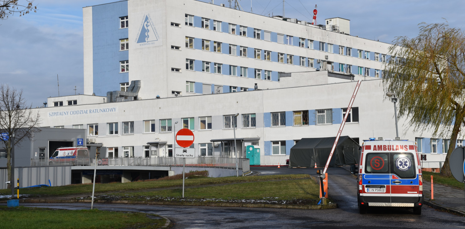 Inowrocław - Schron, a na co dzień parking. Ma powstać na terenie szpitala