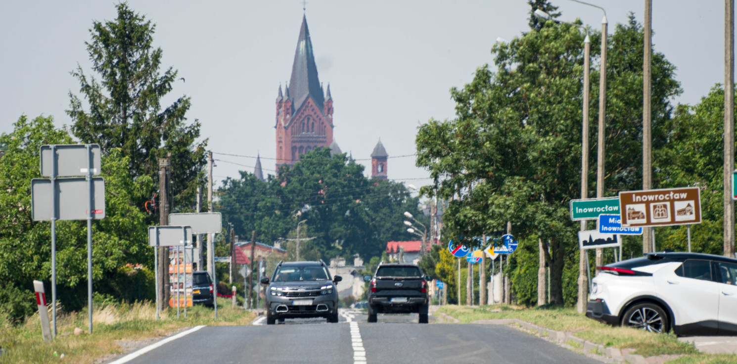 Inowrocław - Żar leje się z nieba. Pustki na ulicach