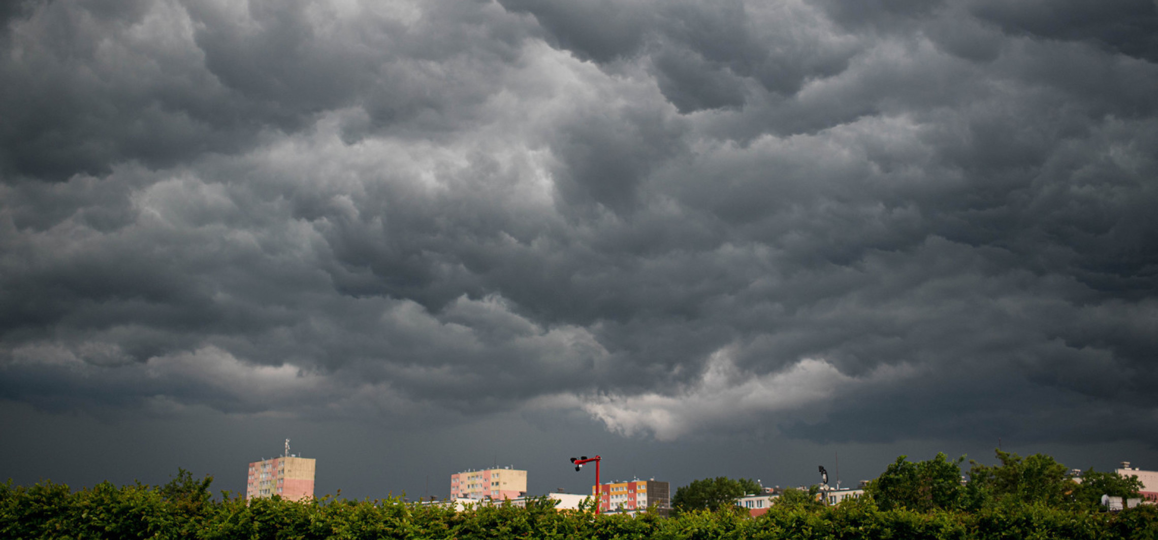 Nadciąga zmiana pogody i gwałtowne burze