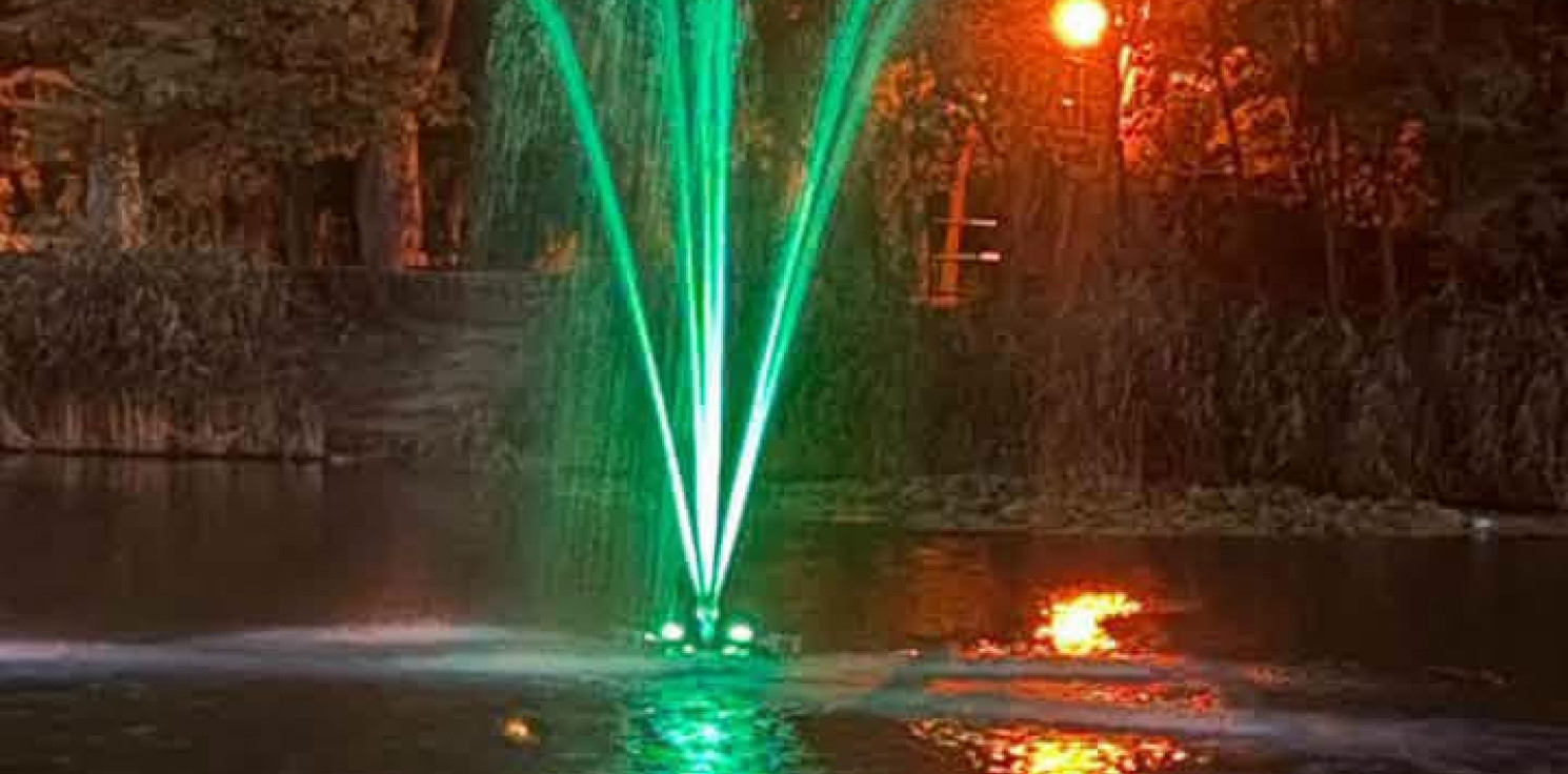 Inowrocław - Ktoś zniszczył nową fontannę w Solankach?