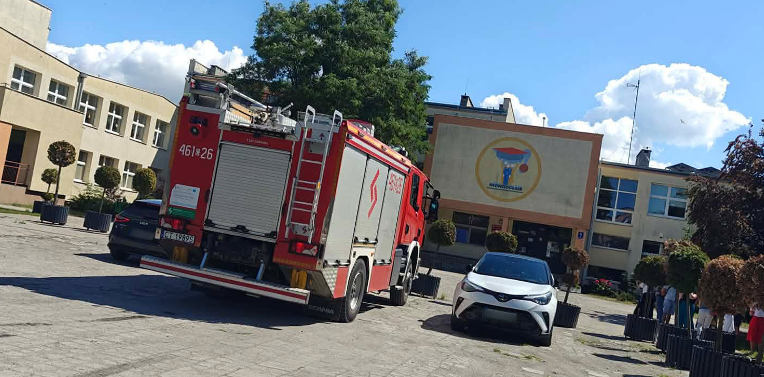 Inowrocław - Maile z informacją o bombach. Dwie ewakuacje w Inowrocławiu