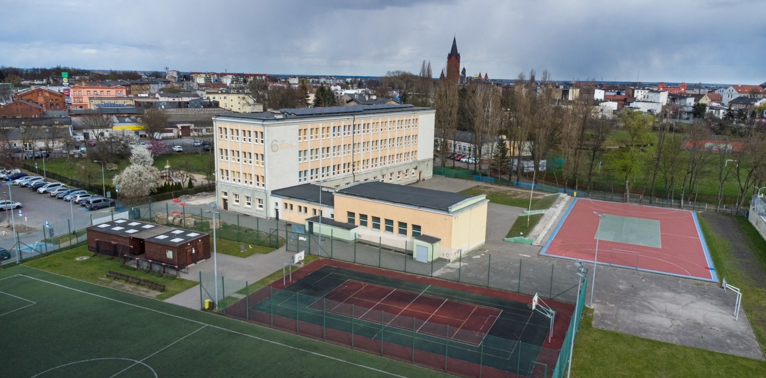 Inowrocław - Sala gimnastyczna w tej szkole do remontu