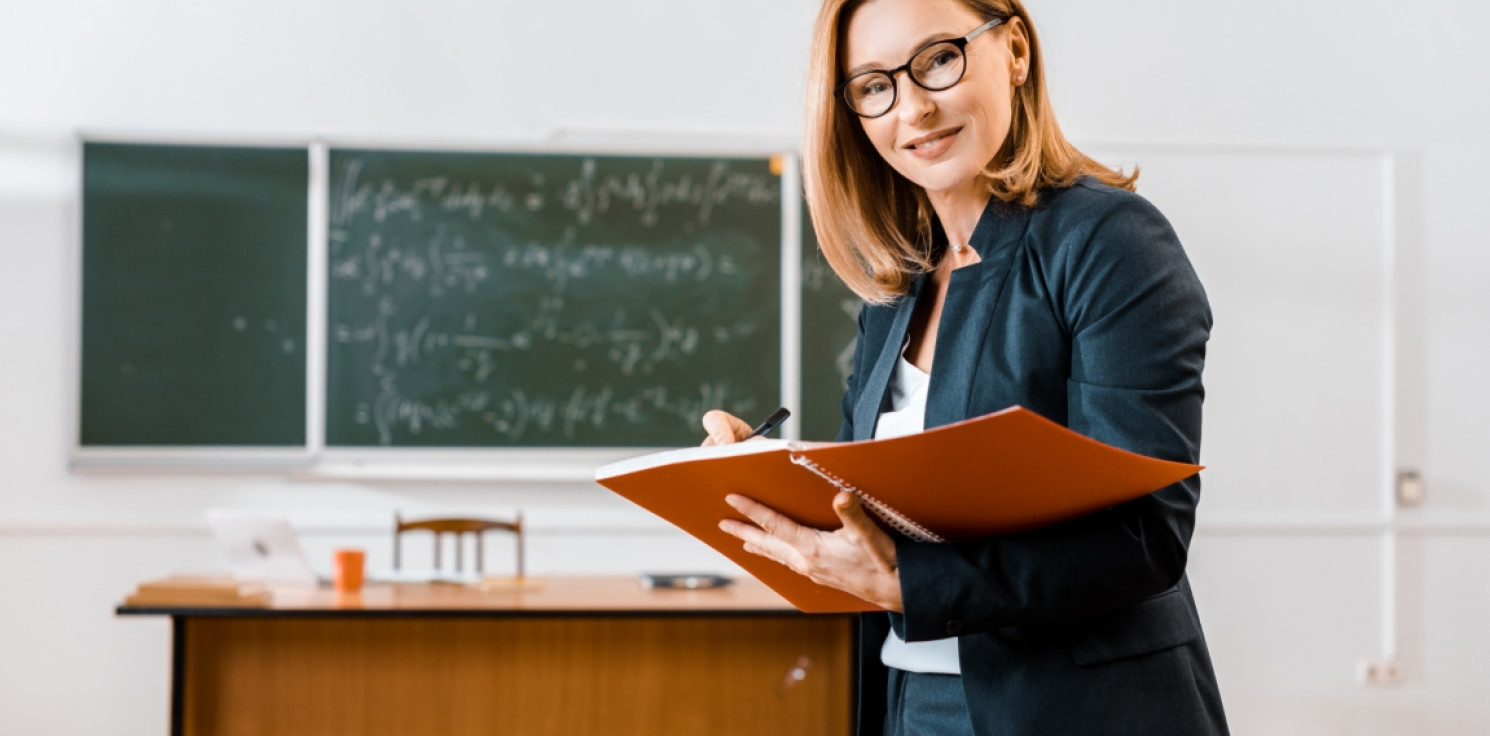 Region - Chcesz lepiej rozumieć współczesną kulturę i jej wpływ na edukację? Poznaj studia podyplomowe z kulturoznawstwa dla nauczycieli