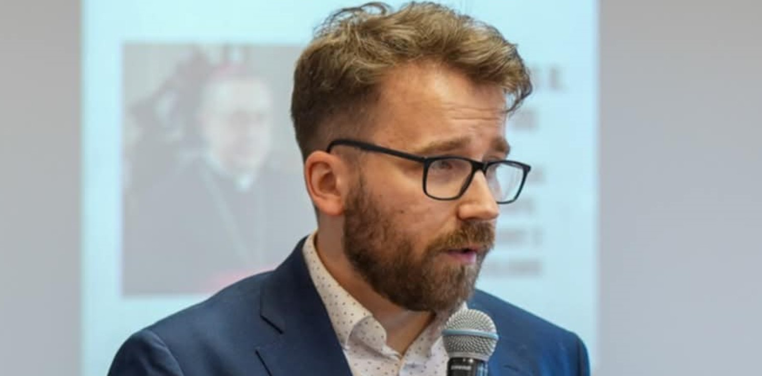 Inowrocław - Dyrektor złożył wypowiedzenie, ale pozostaje jeszcze w Kujawskim Centrum Kultury