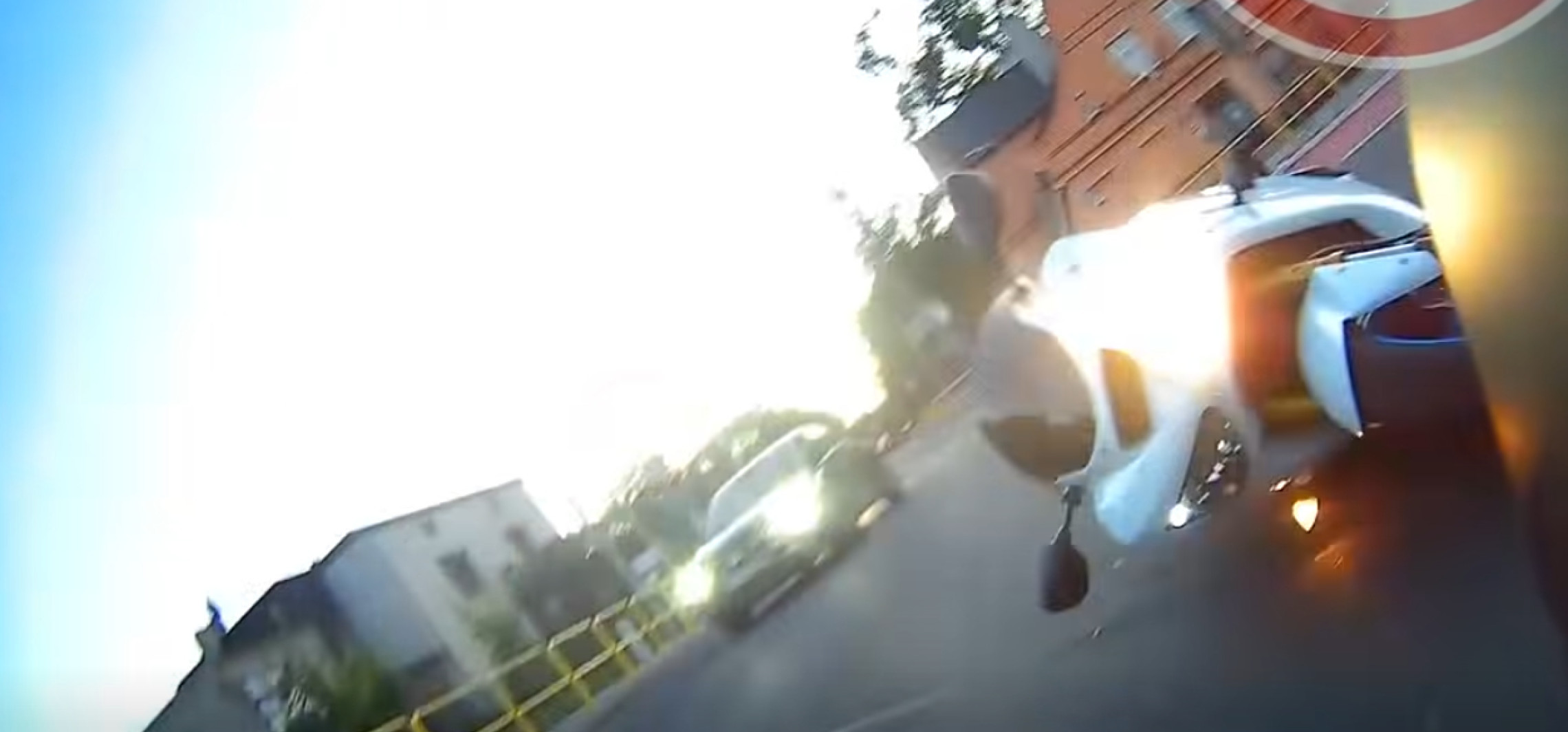 Tak doszło do zderzenia z motocyklistą