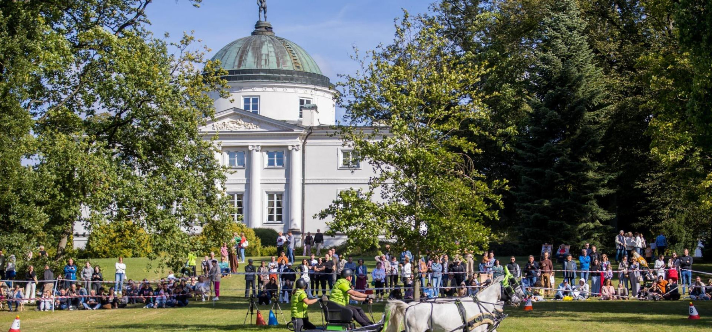 Zabytkowe powozy znów pojawią się w Lubostroniu