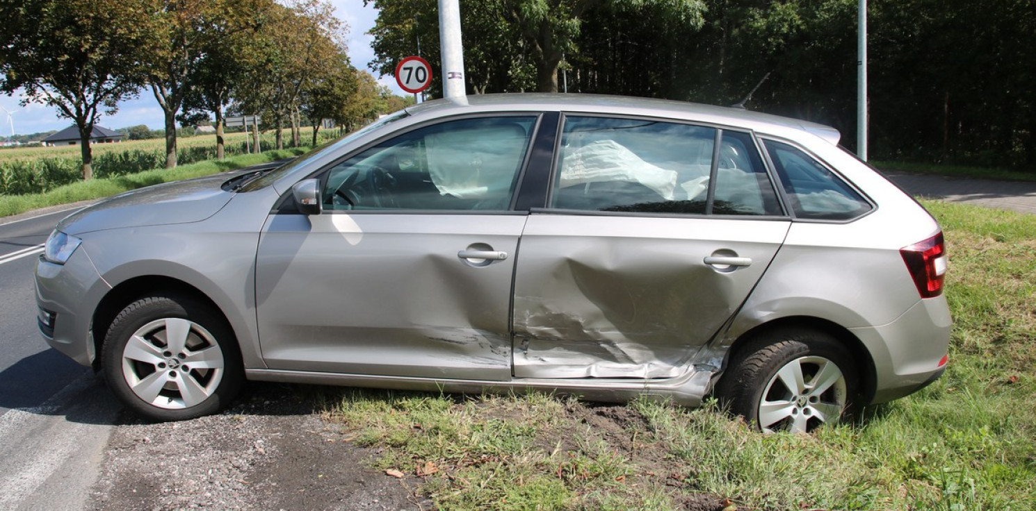 Radziejów - Zderzenie aut na obwodnicy Radziejowa. Jedna osoba w szpitalu