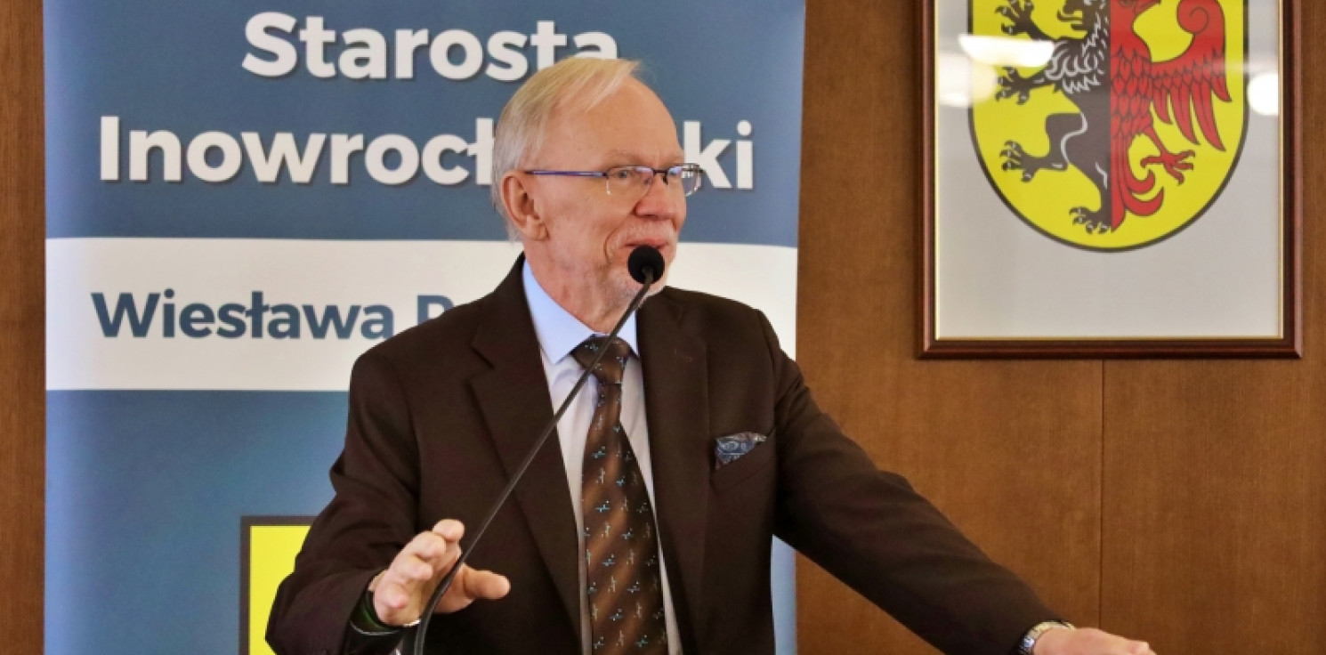 Inowrocław - Zmiany w dwóch placówkach. Po 25 latach żegna się z fotelem dyrektora