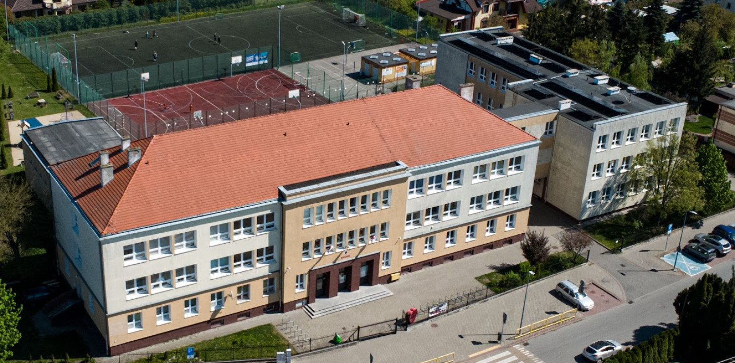 Inowrocław - Dzisiaj w Inowrocławiu. Nie tylko zakaz smartfonów, co jeszcze zmienia się po rozpoczęciu roku szkolnego?