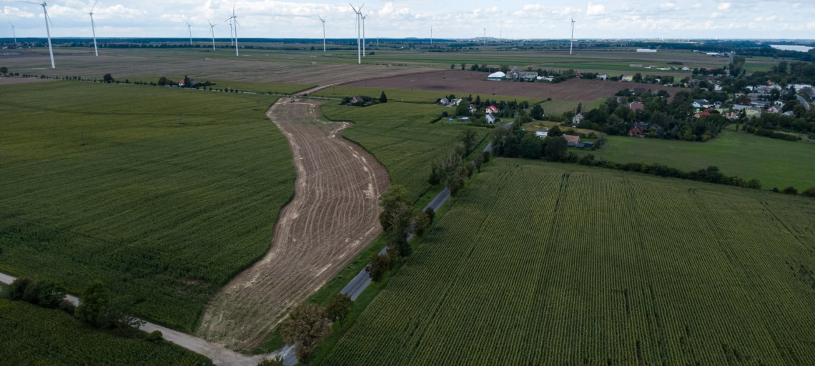 Rondo w Rybitwach, ścieżka rowerowa w kierunku Kruszwicy. Te inwestycje są coraz bliżej
