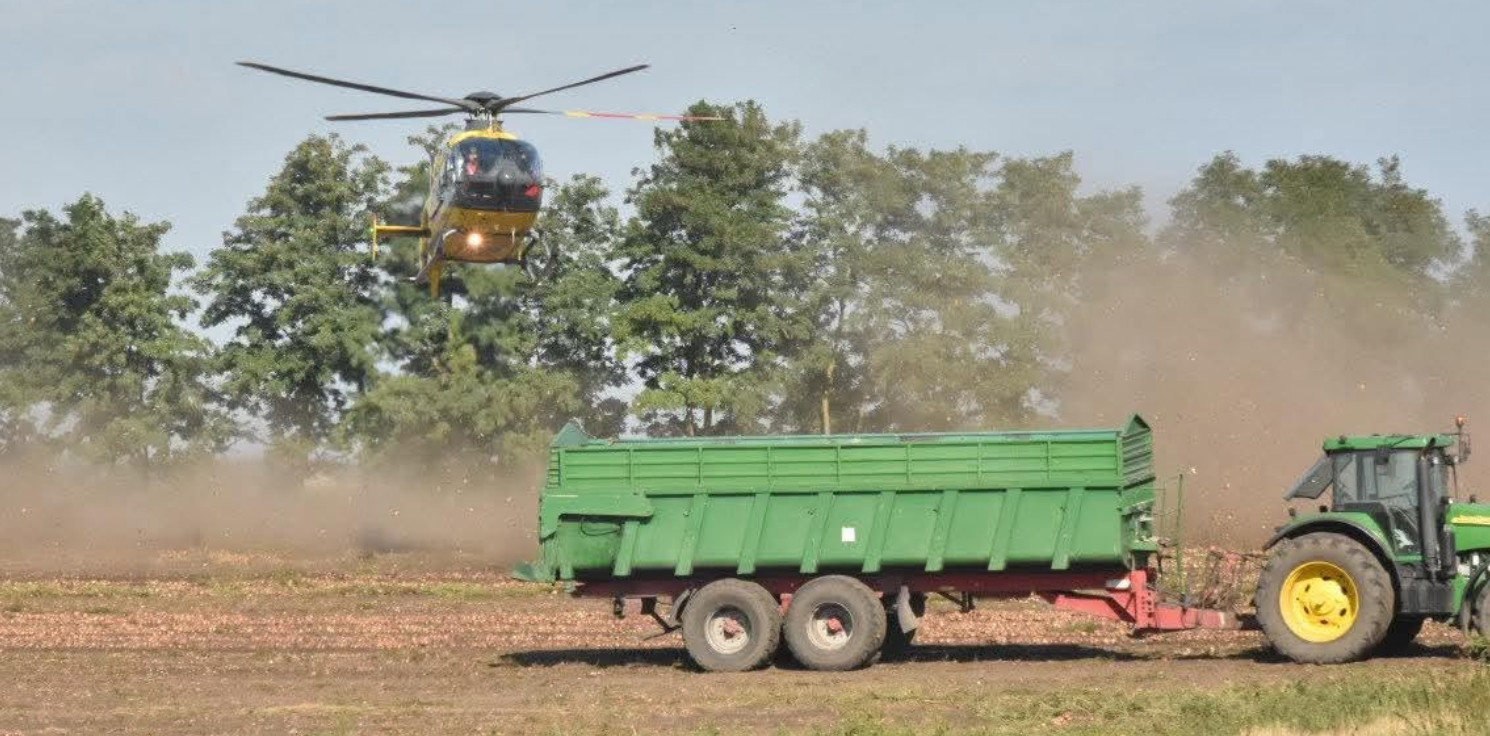 Rojewo - Maszyna wciągnęła nogę kobiecie. Na miejscu LPR