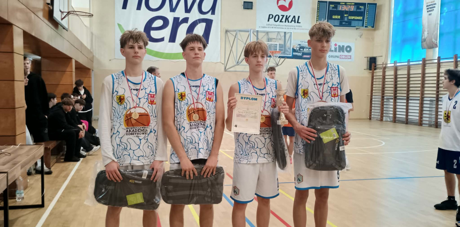 Inowrocław - Kasprowicz mistrzem powiatu w koszykówce 3x3