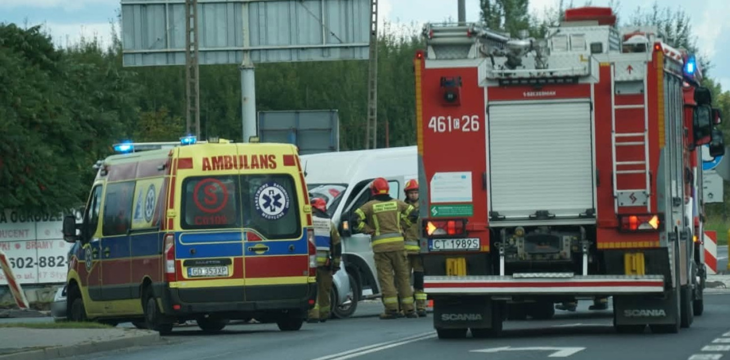 Inowrocław - Zderzenie na ruchliwym skrzyżowaniu w Inowrocławiu