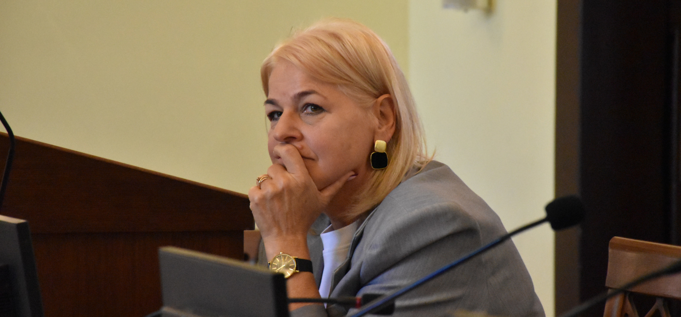 Jednak były konsekwencje. Dyrektorka II LO z reprymendą i potrąconą premią