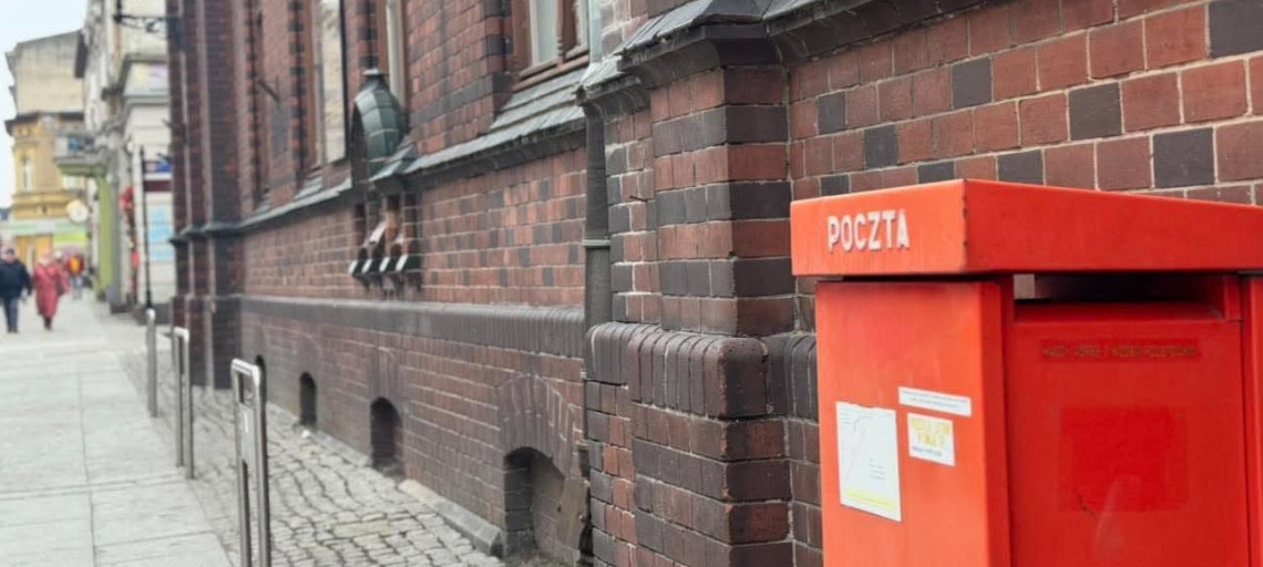 Kto wysłał wnioski ze sfałszowanymi podpisami? Policja chce nagrań z poczty