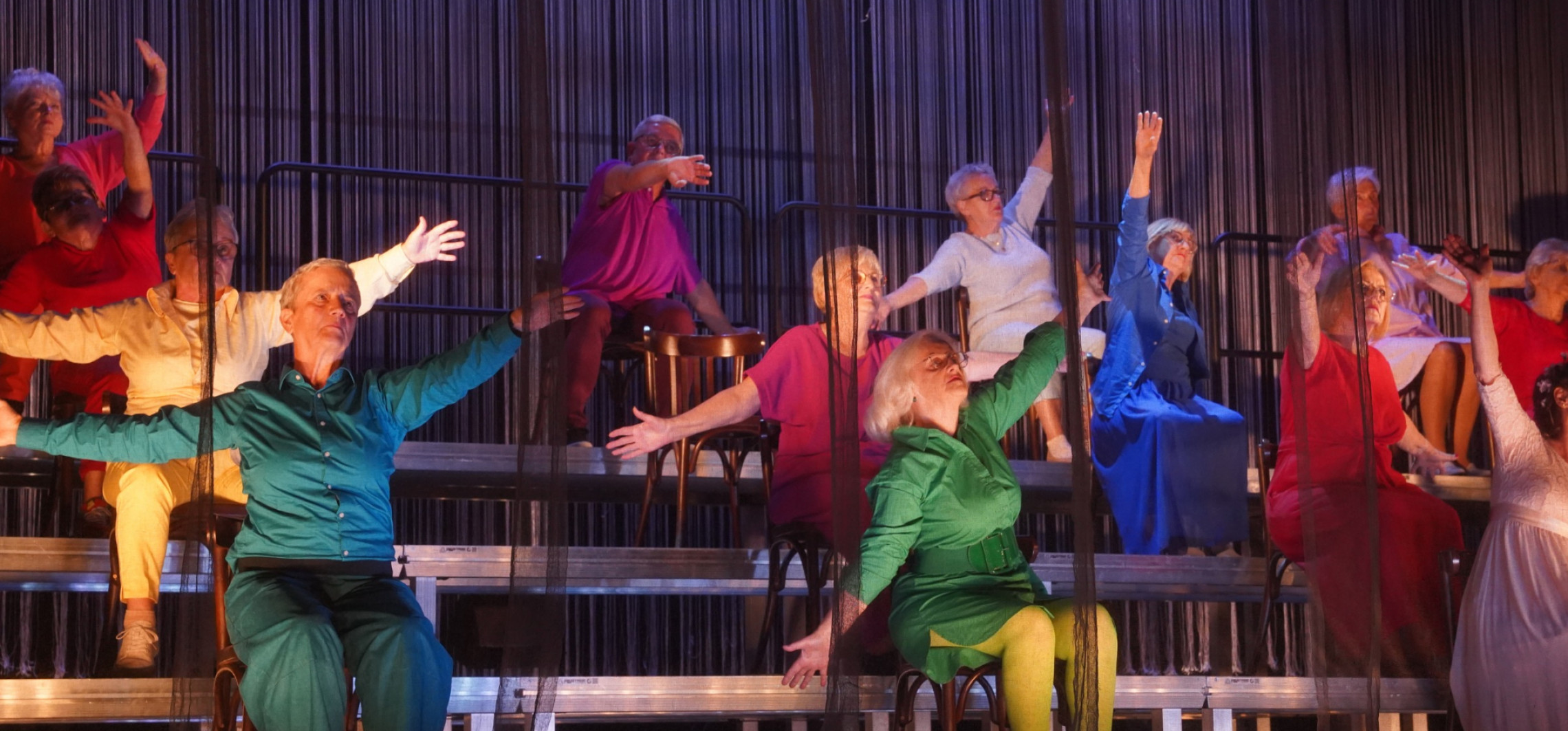 Seniorzy na scenie Teatru Miejskiego. Wyjątkowy spektakl w Inowrocławiu