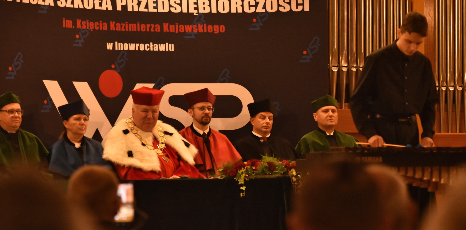 Inowrocław - WSP w Inowrocławiu rozpoczęła nowy rok. Uczelnia zapowiada dalszy rozwój