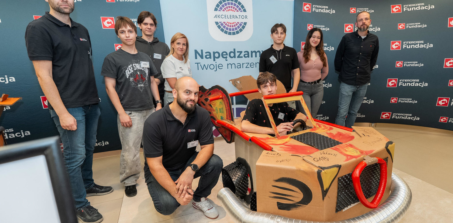 Inowrocław - Uczeń Chemika wśród 20 najlepszych w Polsce. Zdobył stypendium Fundacji Inter Cars