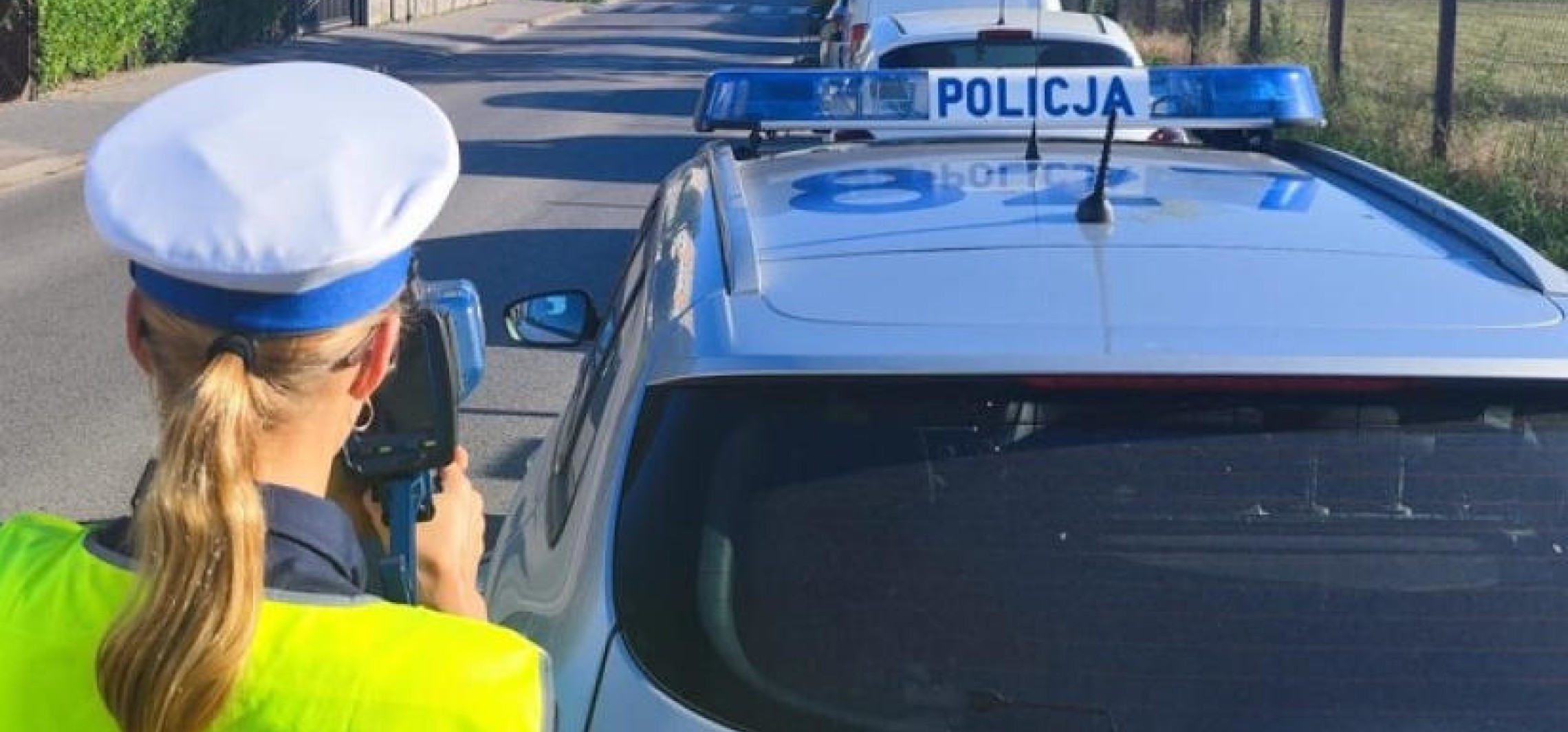 Jeden nie powinien prowadzić, drugi miał narkotyki w plecaku