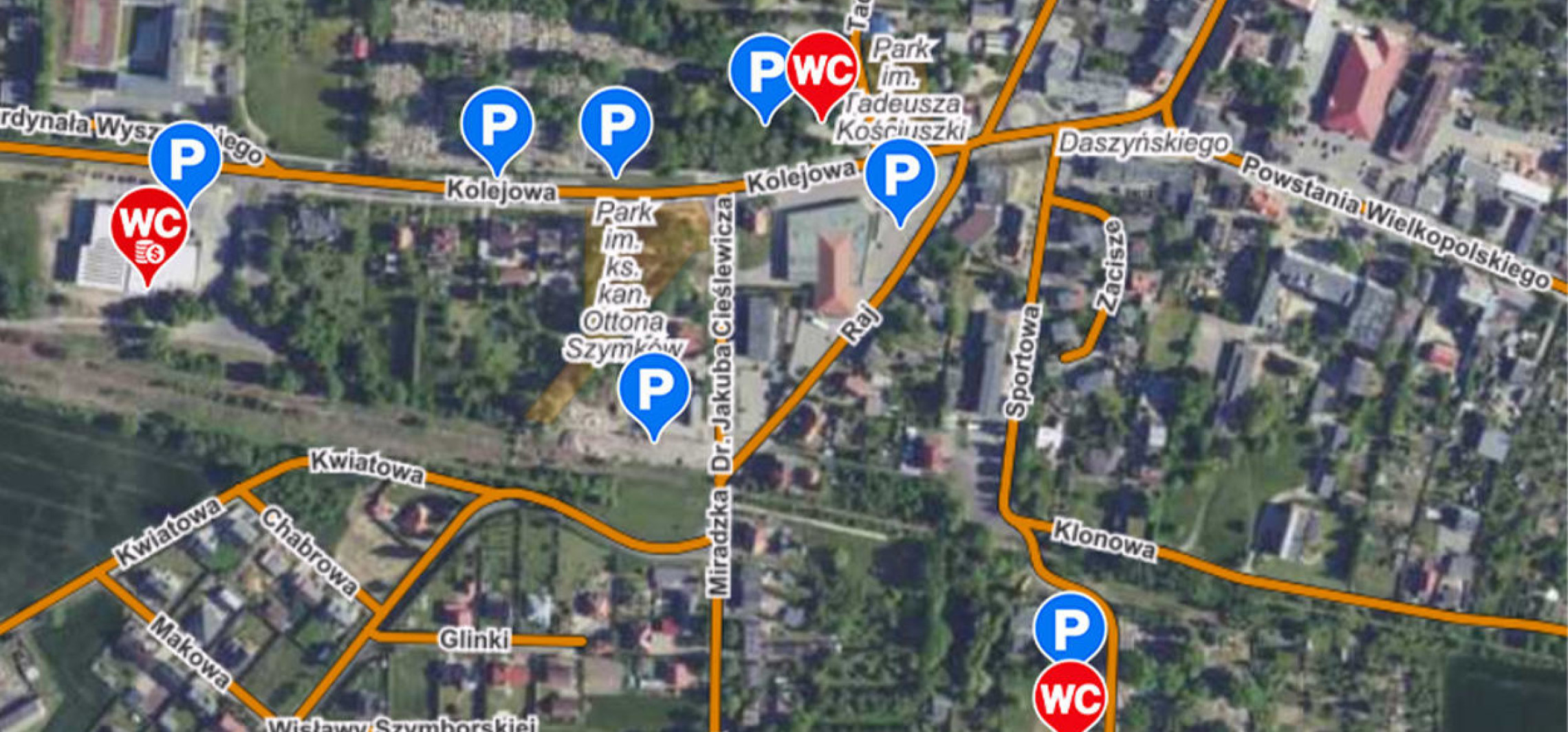 Jedziesz na cmentarz w Strzelnie? Sprawdź parkingi i toalety