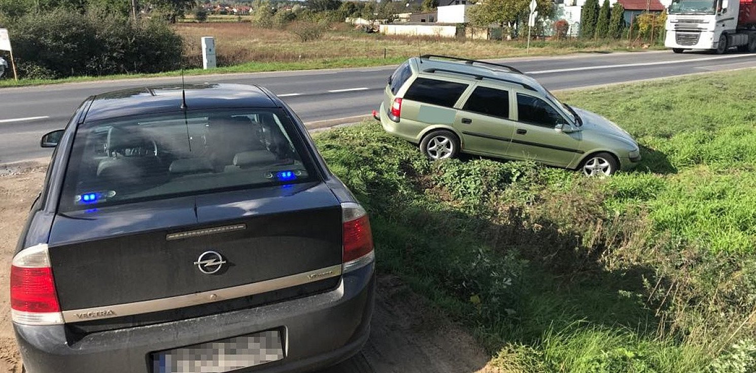 Region - Wylądował w rowie i... od razu stracił kluczyki