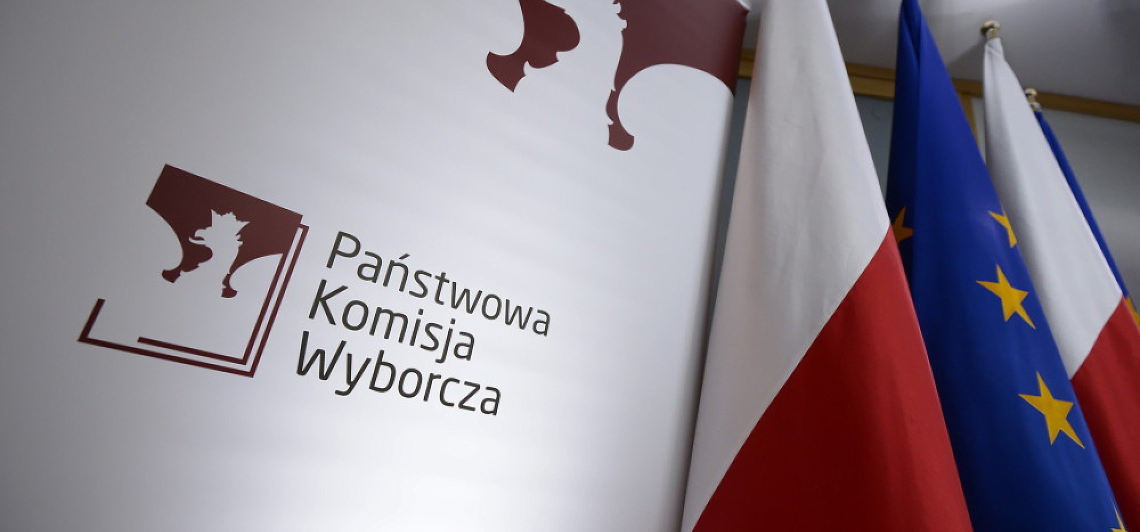 Kraj - Frekwencja w wyborach parlamentarnych o godz. 12 wyniosła 18,14 proc.