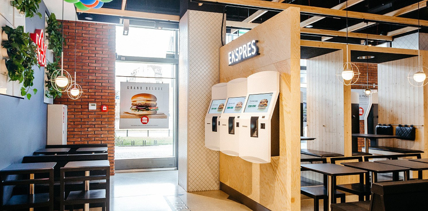 Kraj - Sieć MAX Burgers w restauracjach w Polsce oferuje menu 'pozytywne dla klimatu'