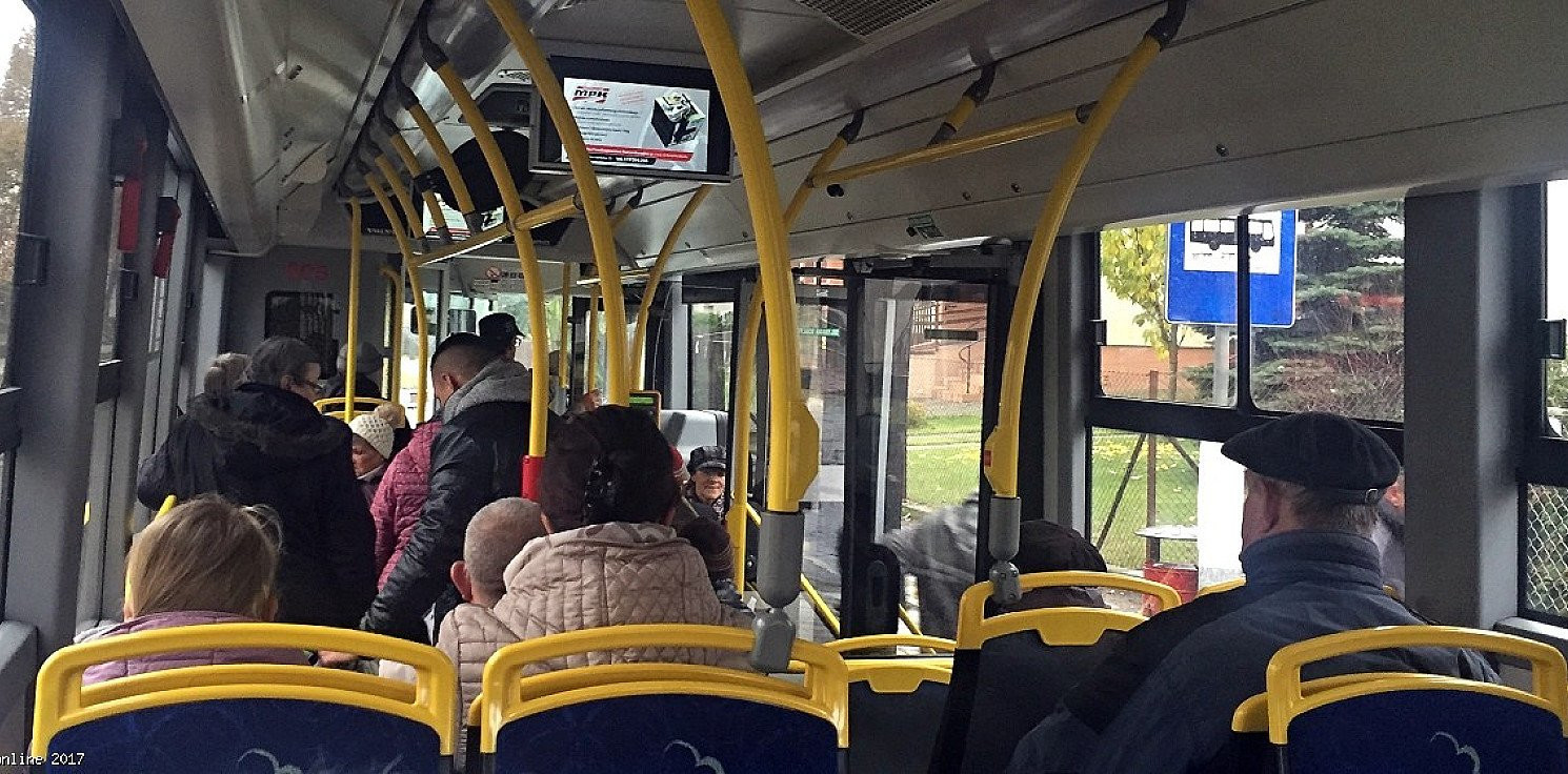 Inowrocław - Autobusy na Wszystkich Świętych będą za darmo