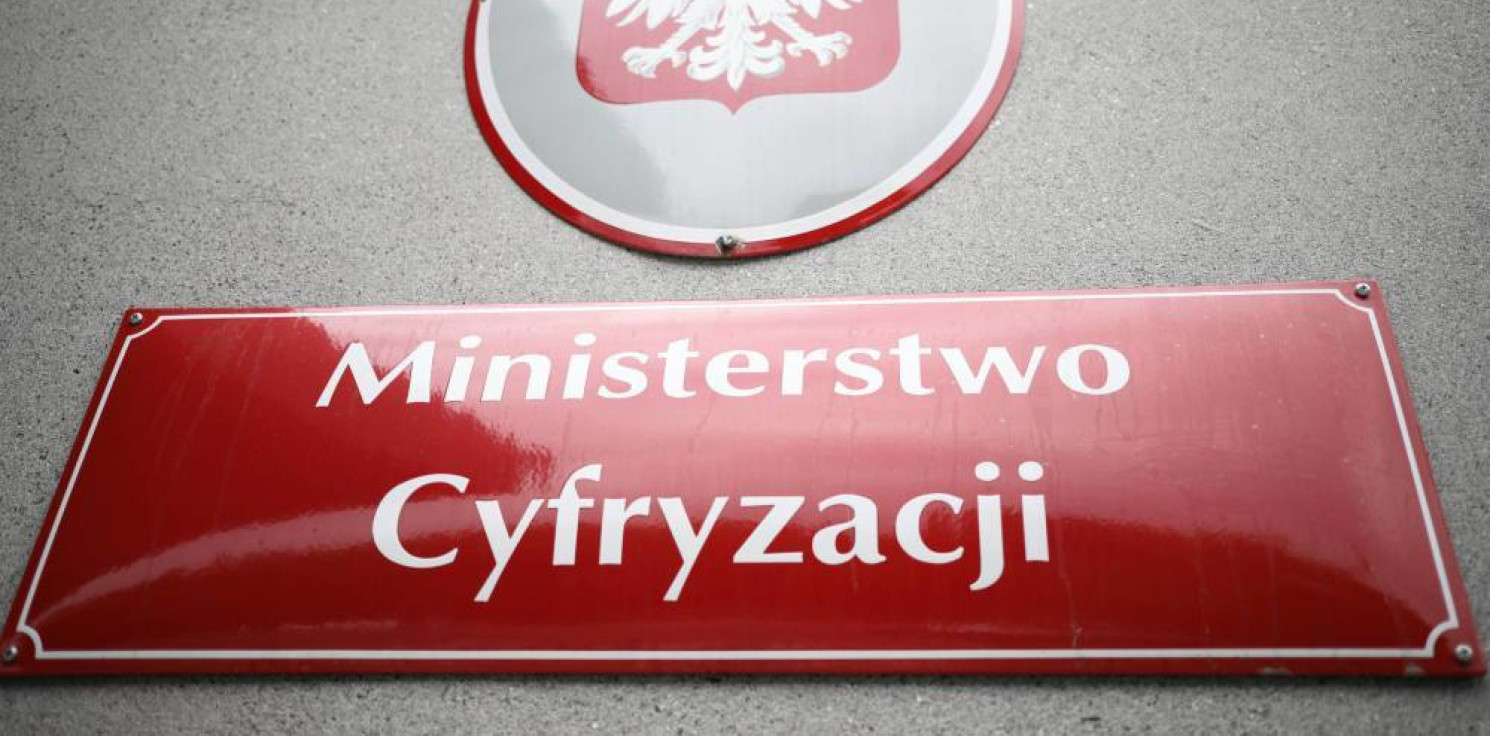 Kraj - Polacy mają już 2 mln e-dowódów