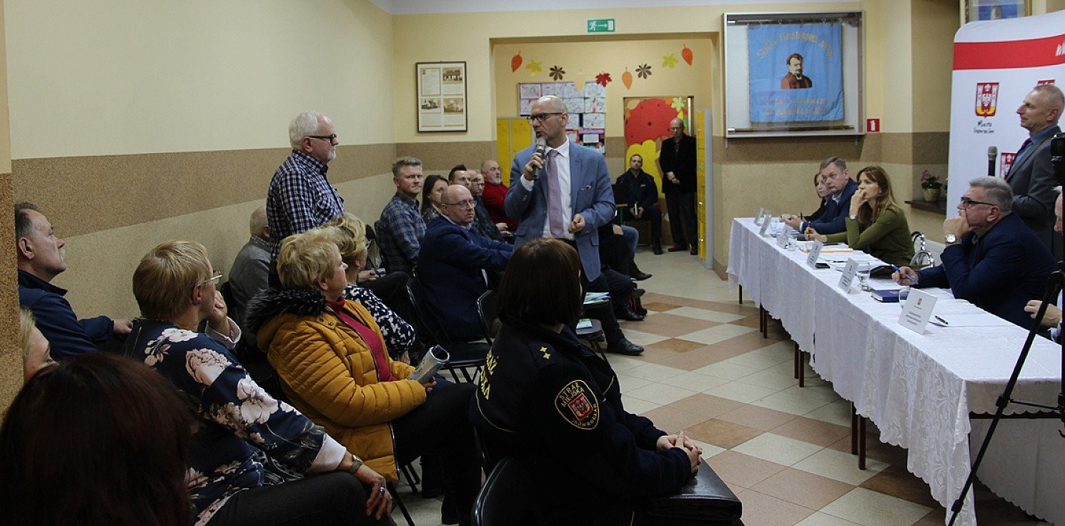 Inowrocław - Debatowanie w Szymborzu. O czym mówiono?