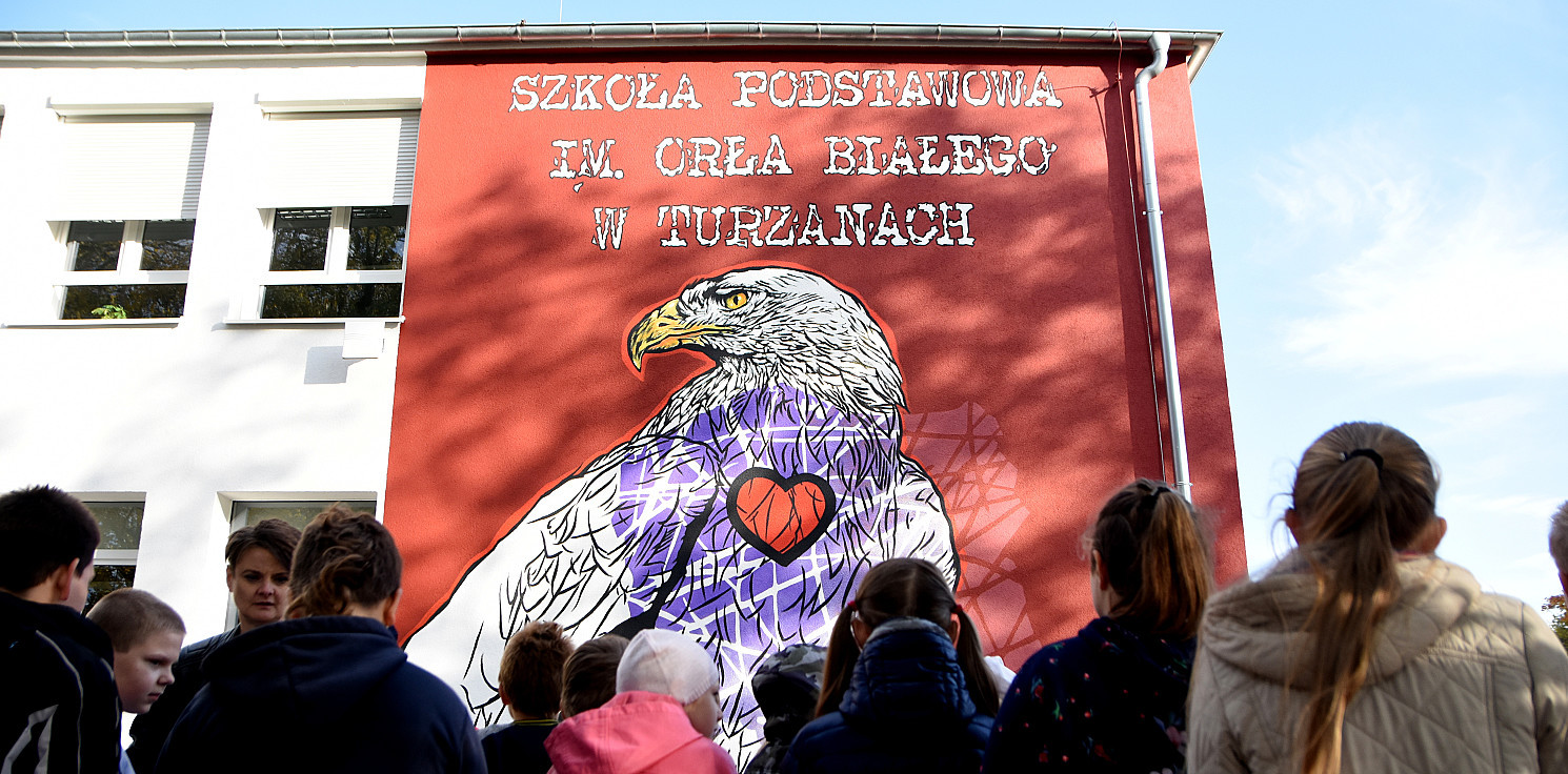 Region - W Turzanach "wylądował" ogromny orzeł