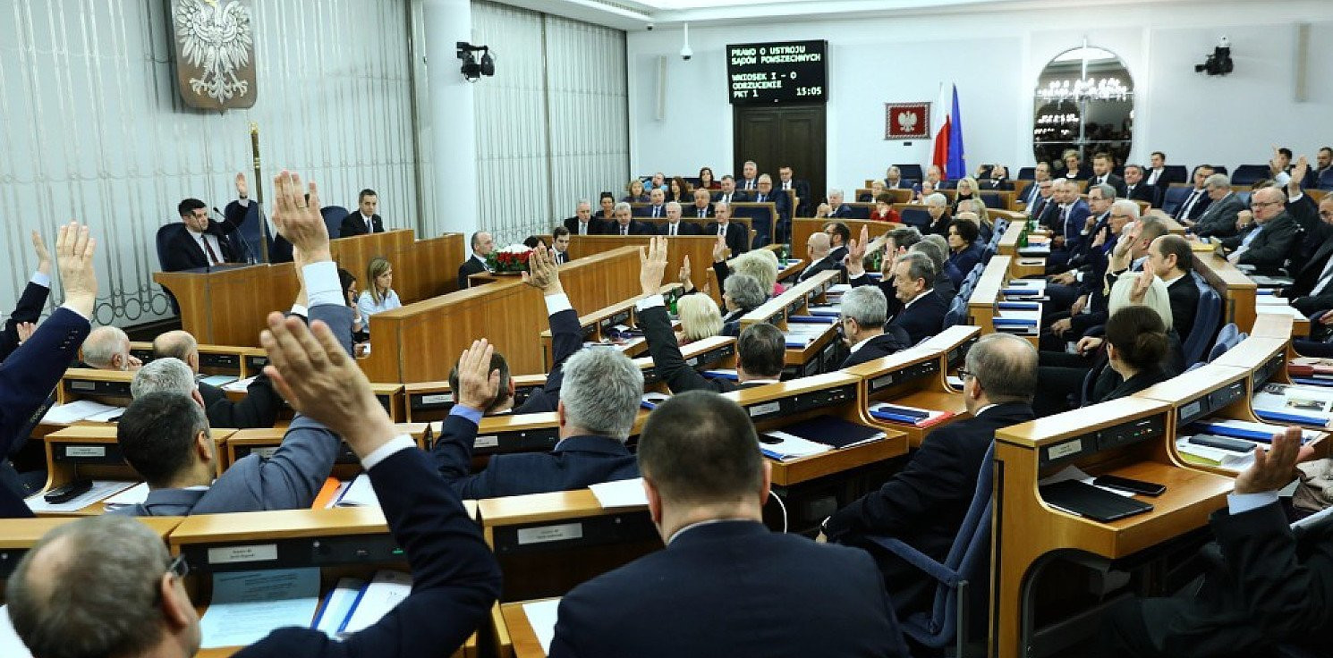 Kraj - Senat za odrzuceniem nowelizacji ustaw sądowych