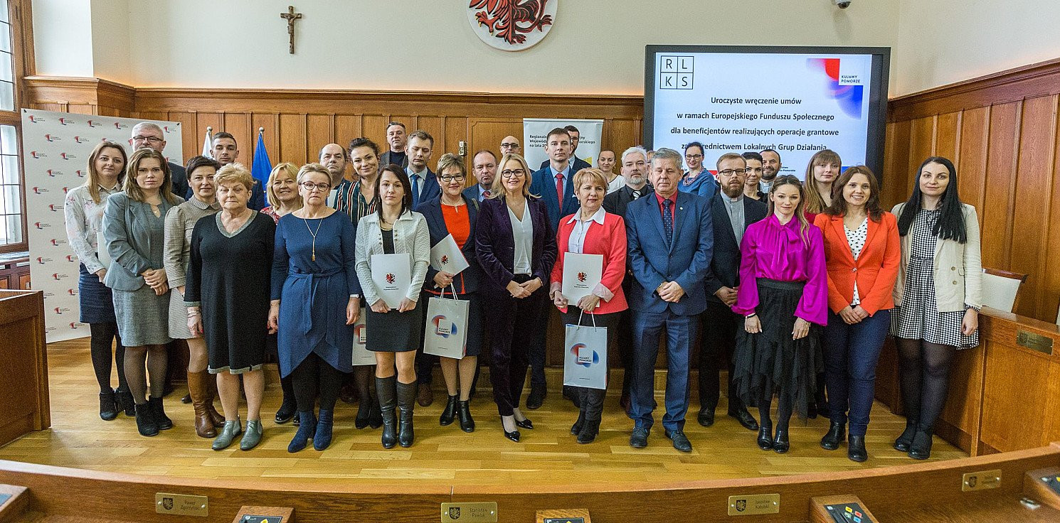 Inowrocław - Popłyną pieniądze na lokalne projekty
