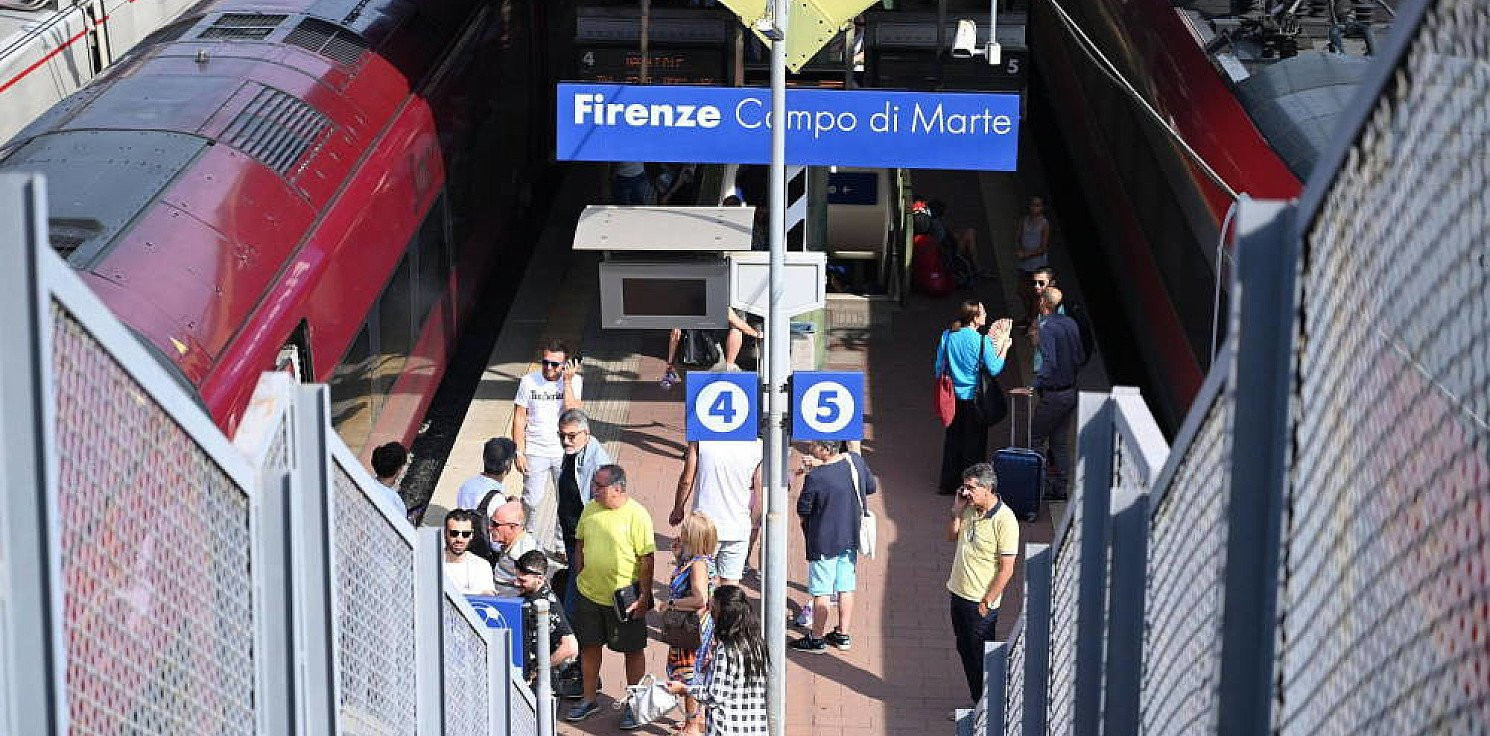 Kraj - Pesa dostarcza kolejne pociągi do Włoch, wygrała przetarg na tramwaje do Rumunii