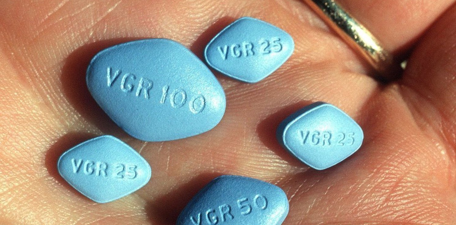 Świat - Po niebieskiej tabletce zdarza się widzieć na niebiesko