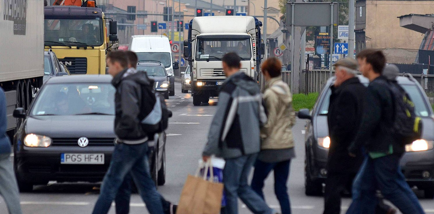 Inowrocław - Dziś na drogach działania "Bezpieczny pieszy"