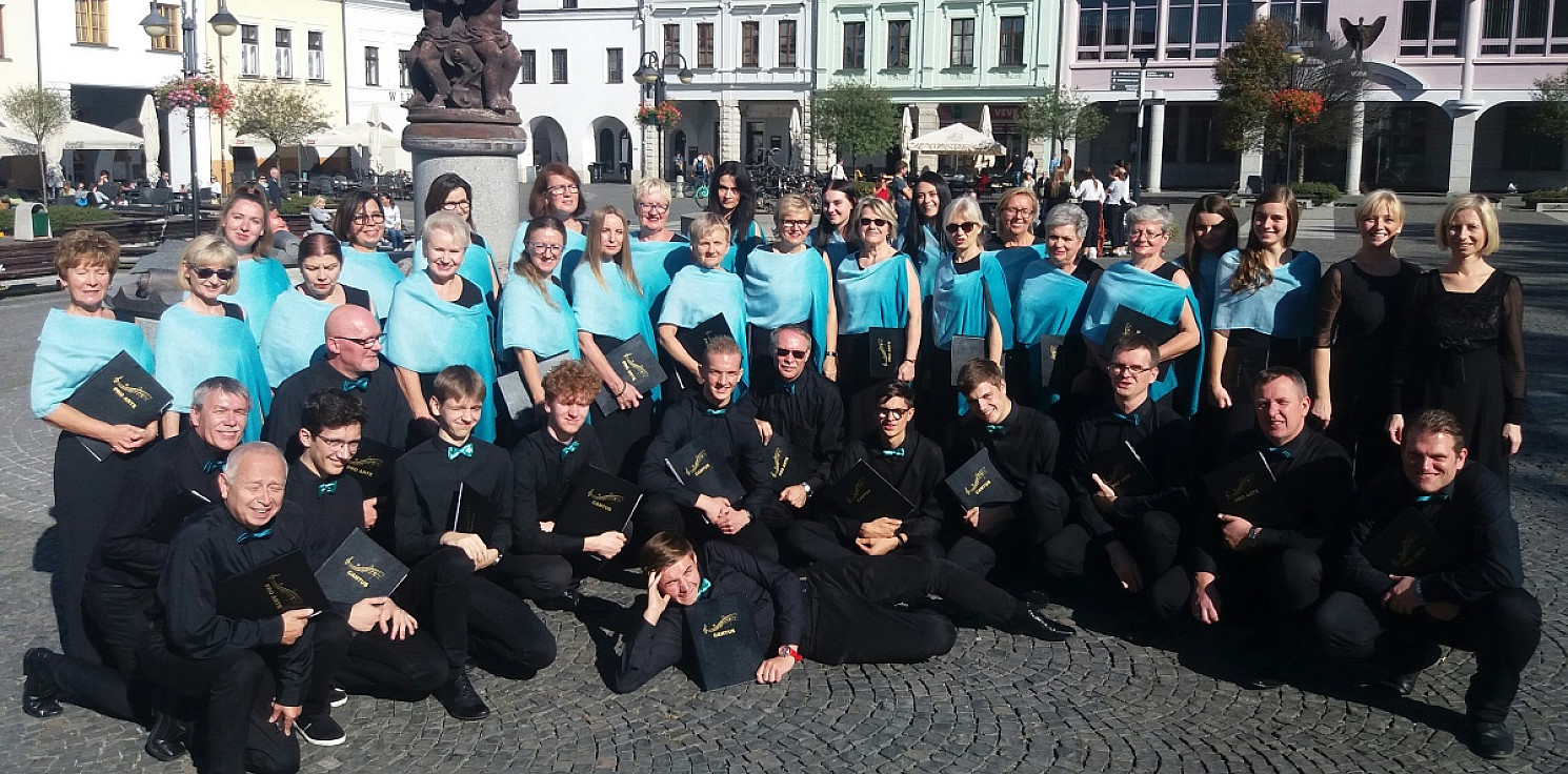 Inowrocław - Kameralnie wyśpiewali brązowe pasmo
