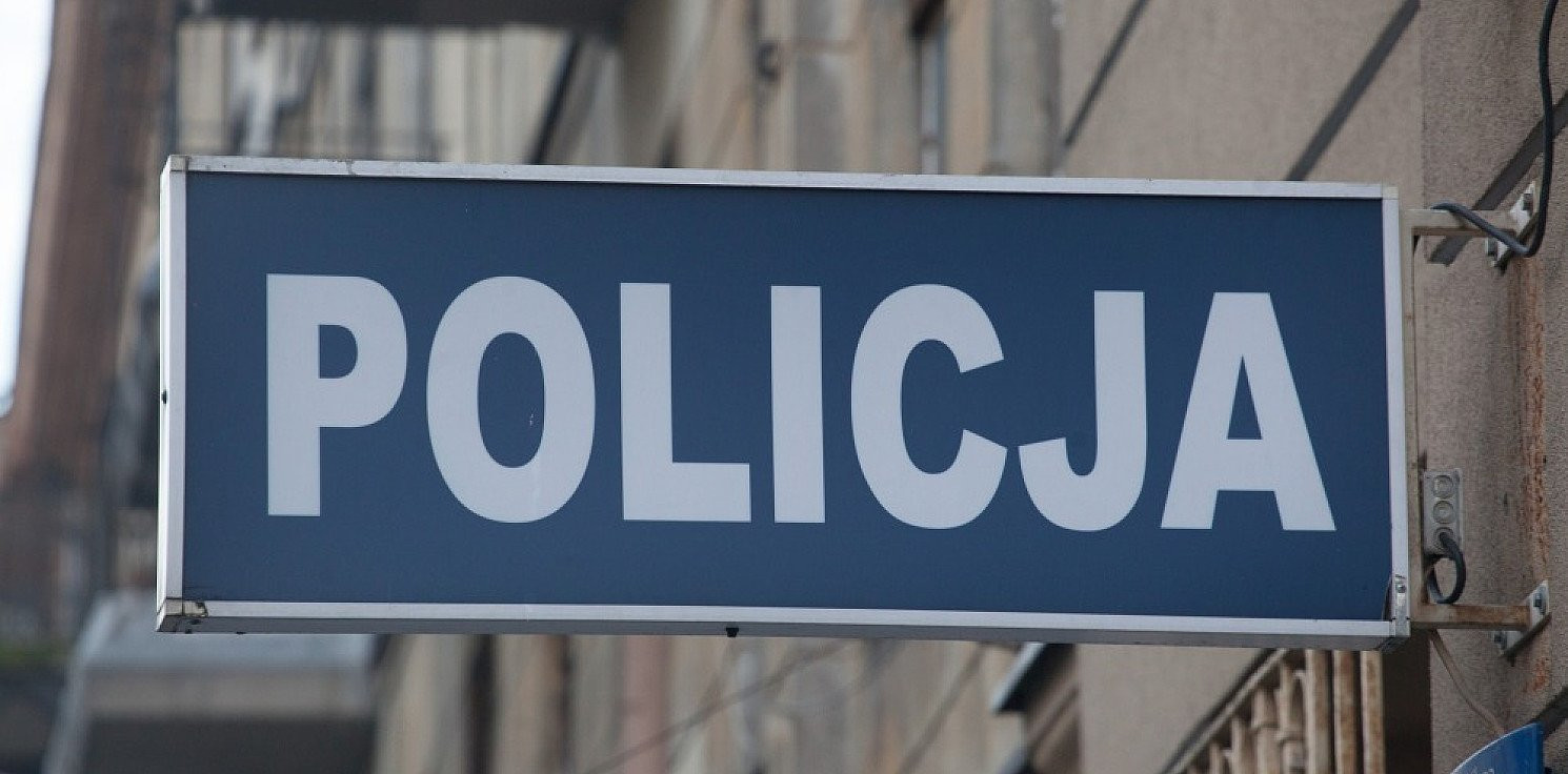 Kraj - Policja zaleca ograniczenie osobistych wizyt w jednostkach policji