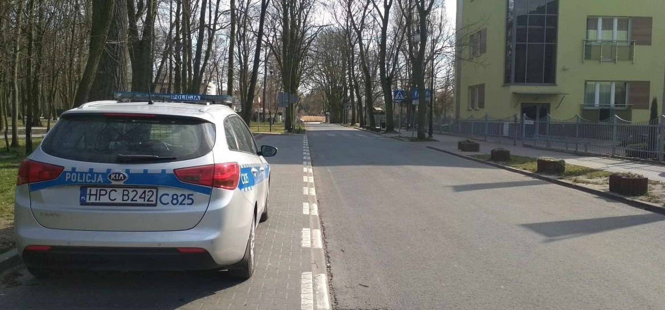 Inowrocław - Policja na ulicach po wprowadzeniu nowych zasad