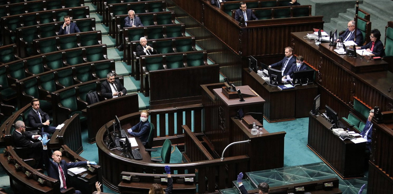 Kraj - Sejm uchwalił ustawę ws. głosowania korespondencyjnego w wyborach prezydenckich w 2020 r.