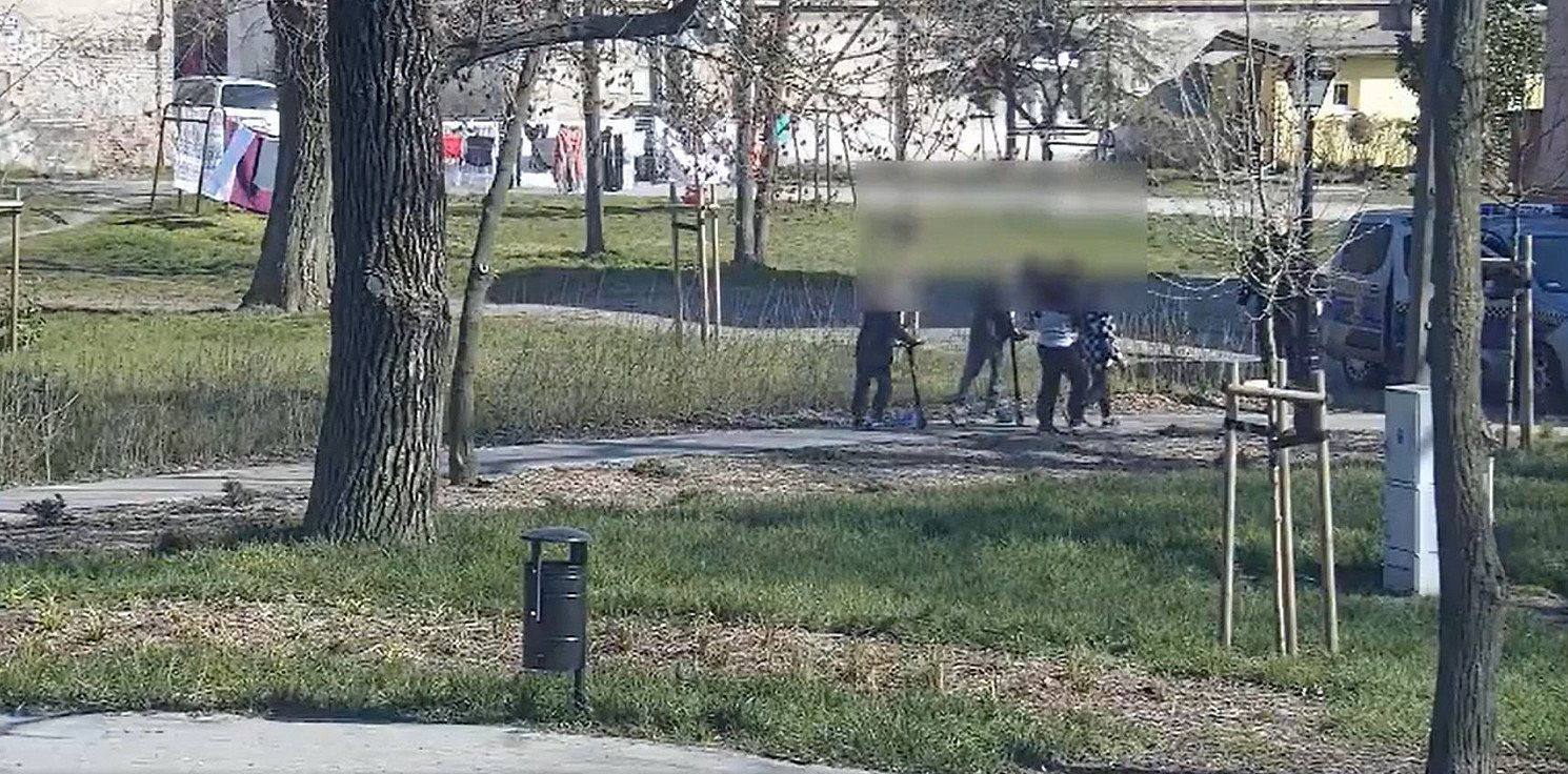 Inowrocław - Dzieci bawiły się parku. Interweniowali strażnicy