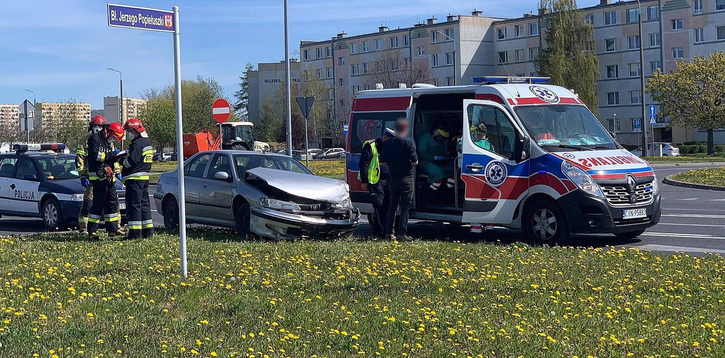 Inowrocław - Zderzenie dwóch aut na Rąbinie