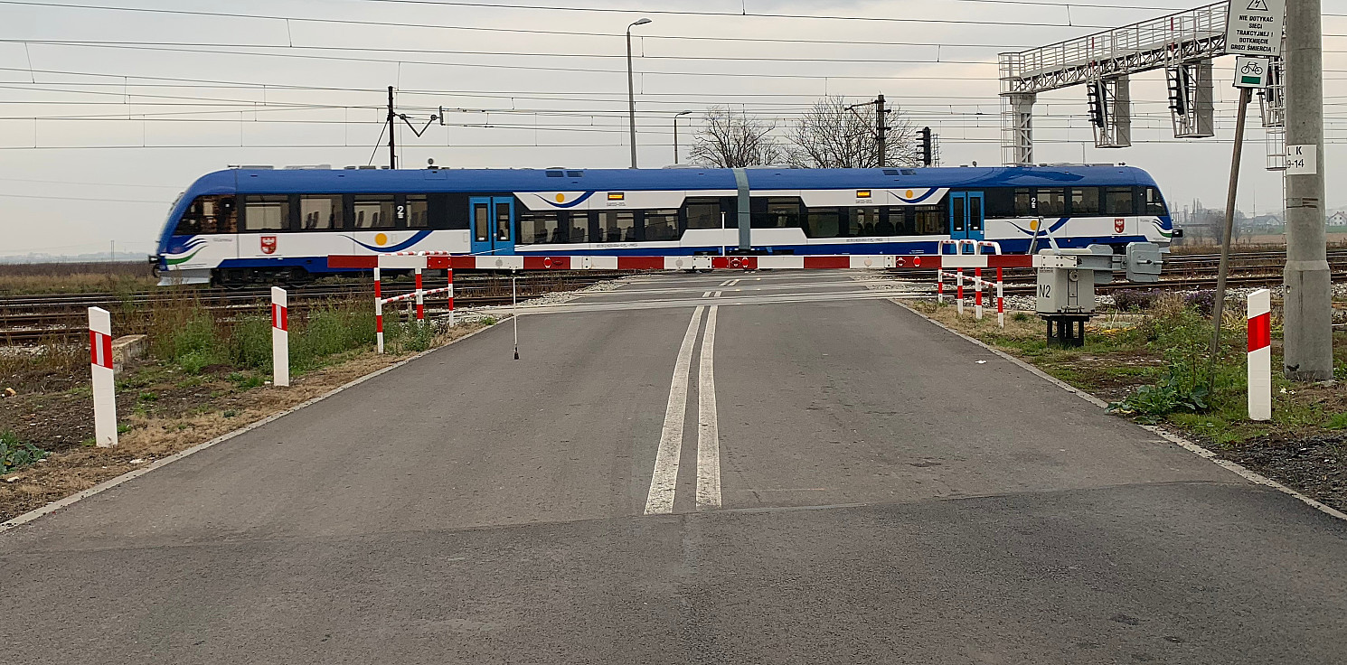 Inowrocław - Nowy asfalt zamiast betonowych płyt