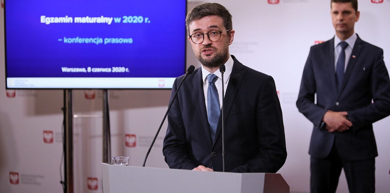 Kraj - Szef CKE: składamy zawiadomienie w sprawie możliwego przecieku podczas matur 