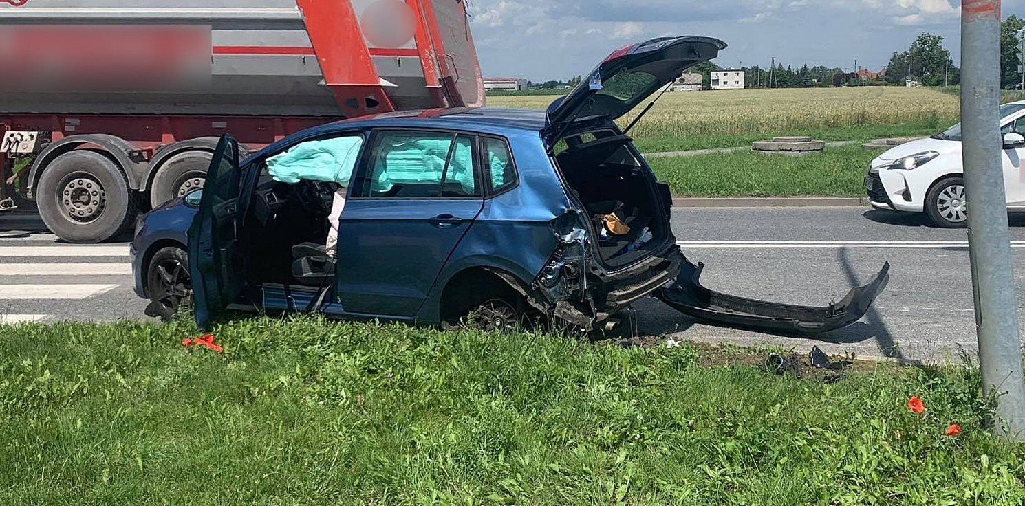 Inowrocław - Zderzenie dwóch aut na Pileckiego