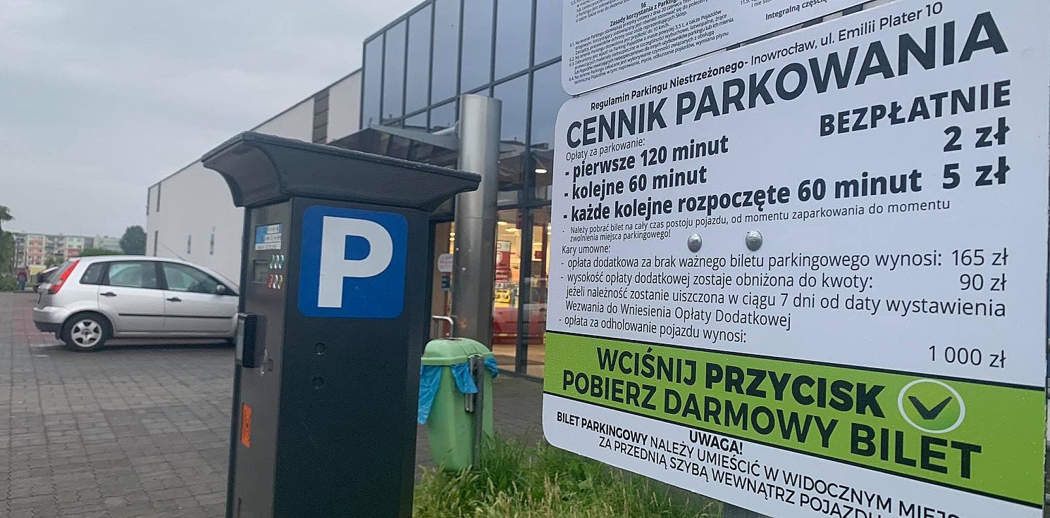 Inowrocław - Będą płacić za parking pod Milą. Mieszkańcy oburzeni